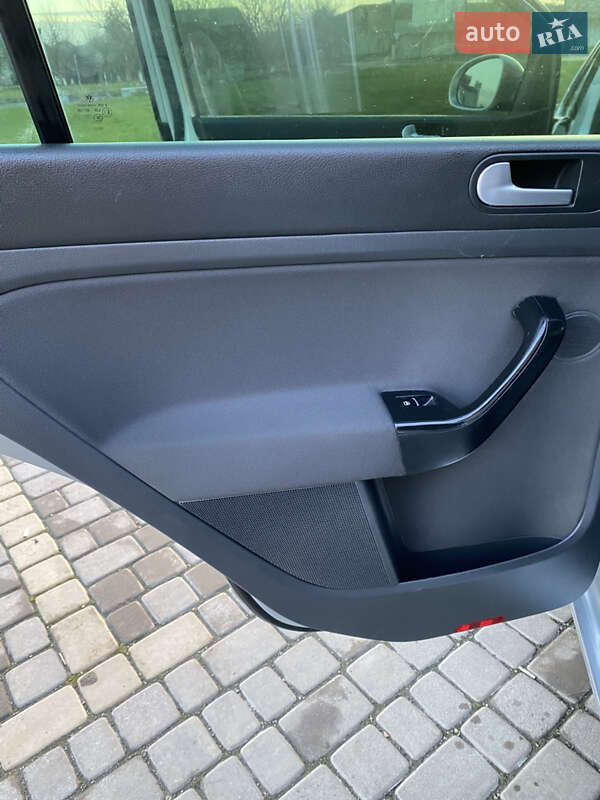 Хетчбек Volkswagen Golf Plus 2005 в Білогір'ї фото 27 Хетчбек Volkswagen Golf Plus 2005 в Білогір'ї