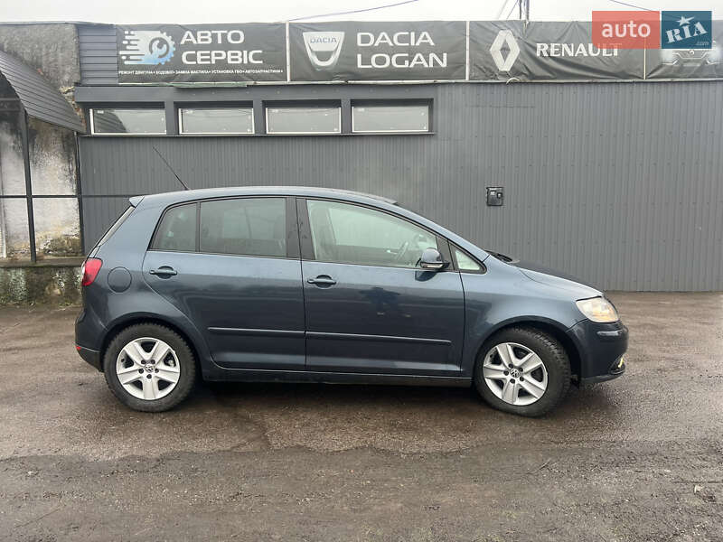 Хетчбек Volkswagen Golf Plus 2007 в Конотопі