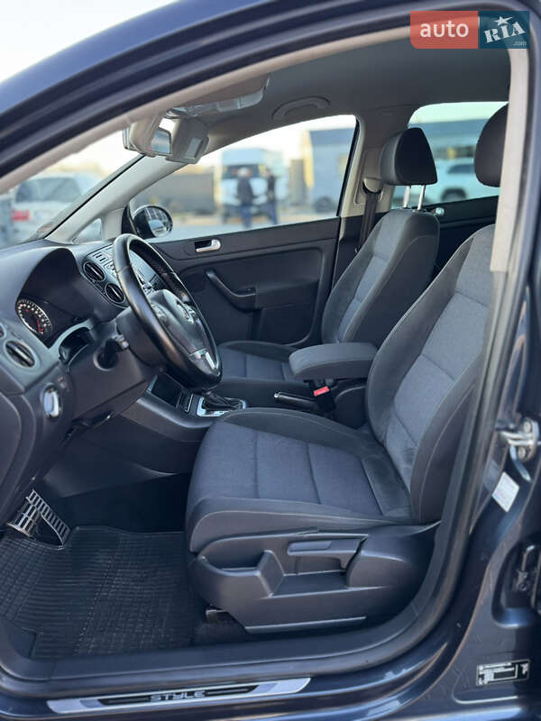 Хетчбек Volkswagen Golf Plus 2011 в Володимирі