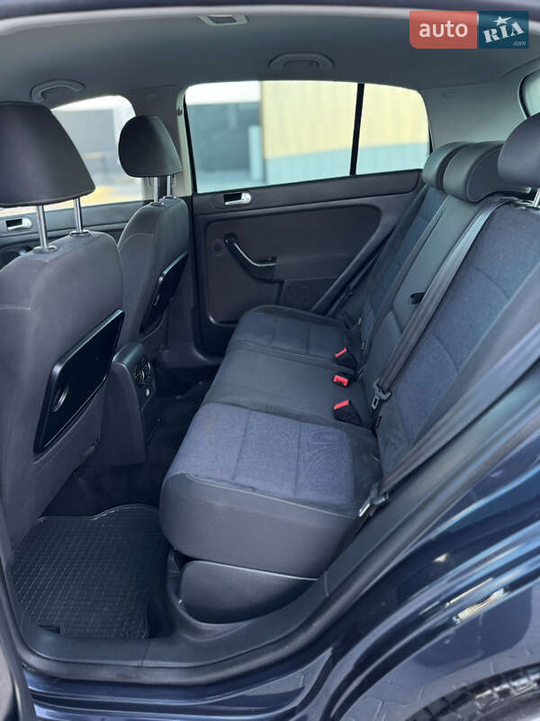 Хетчбек Volkswagen Golf Plus 2011 в Володимирі