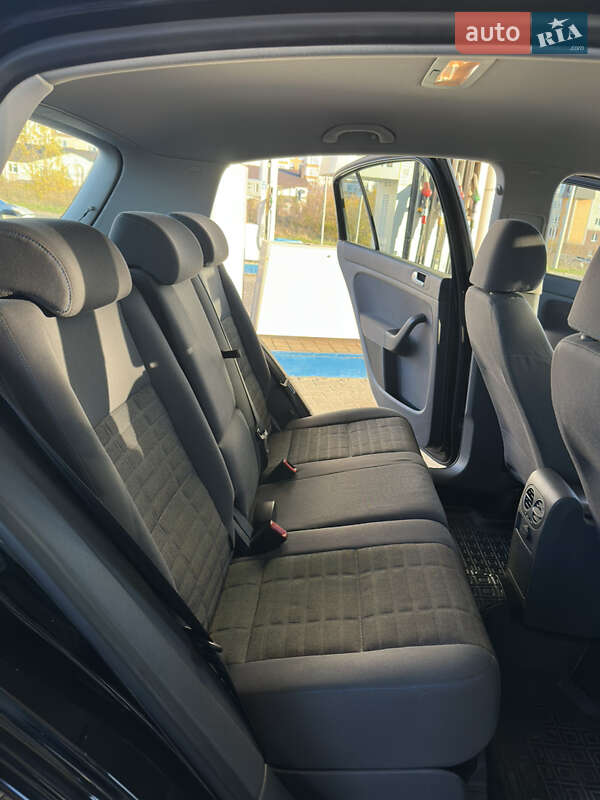 Хэтчбек Volkswagen Golf Plus 2006 в Хмельницком