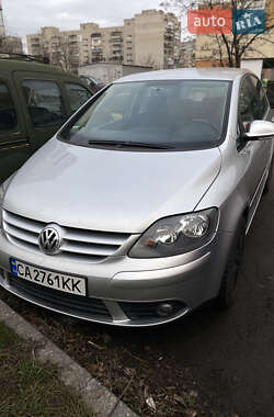 Хэтчбек Volkswagen Golf Plus 2007 в Вишневом