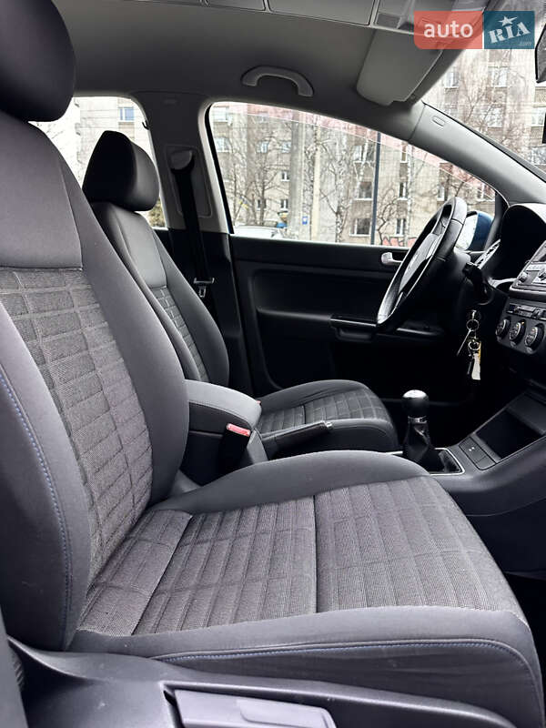 Хетчбек Volkswagen Golf Plus 2008 в Житомирі