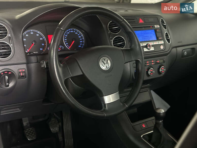 Хетчбек Volkswagen Golf Plus 2008 в Житомирі