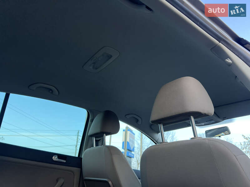 Хэтчбек Volkswagen Golf Plus 2009 в Нововолынске фото 28 Хэтчбек Volkswagen Golf Plus 2009 в Нововолынске