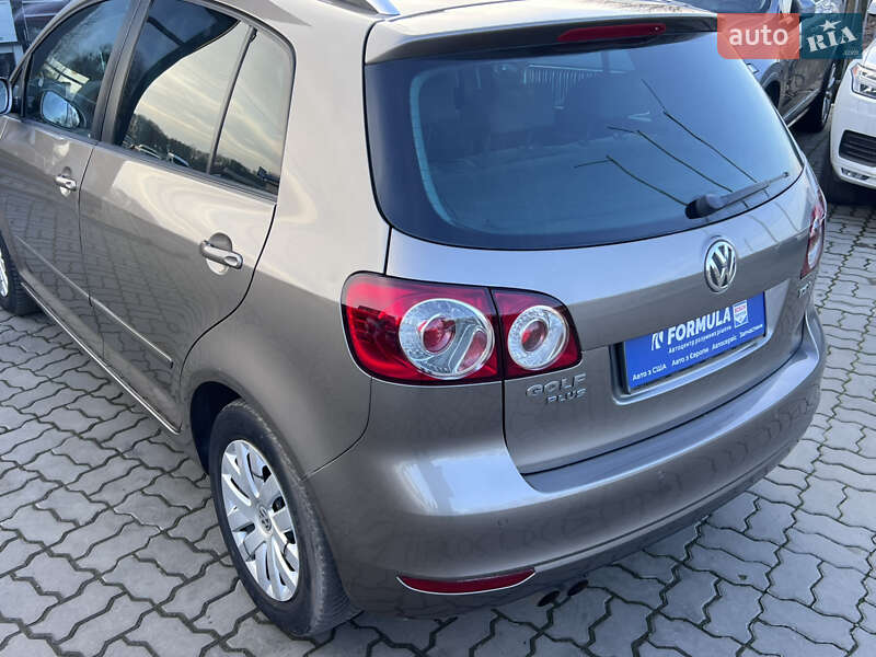 Хэтчбек Volkswagen Golf Plus 2009 в Нововолынске фото 40 Хэтчбек Volkswagen Golf Plus 2009 в Нововолынске
