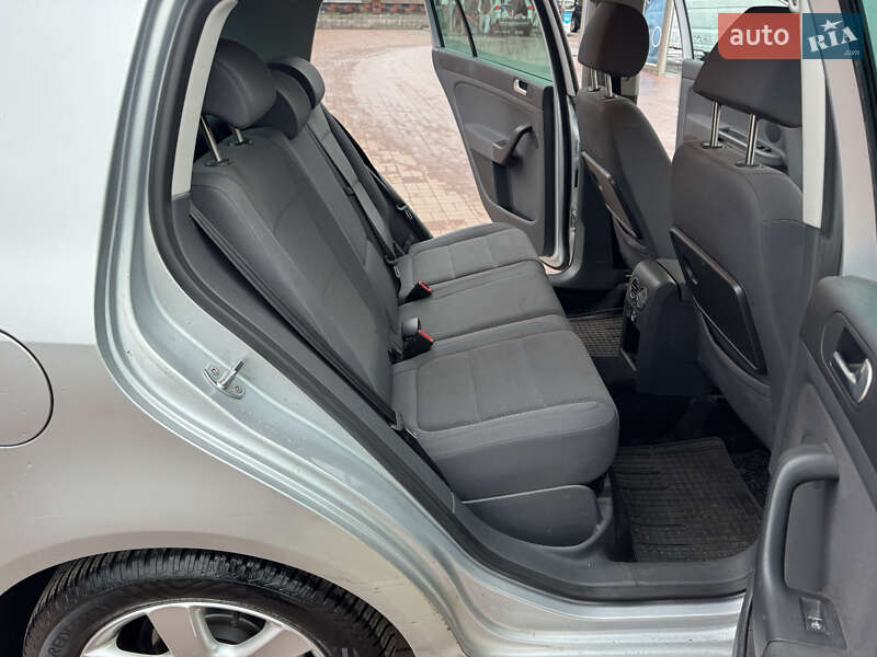 Хетчбек Volkswagen Golf Plus 2006 в Рівному