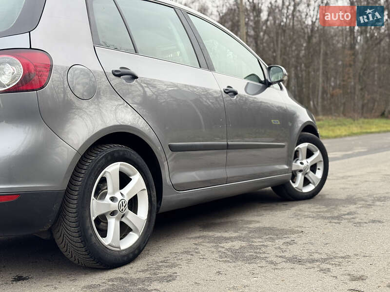 Хетчбек Volkswagen Golf Plus 2006 в Красилові