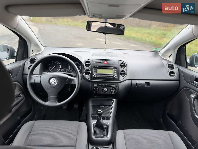 Хетчбек Volkswagen Golf Plus 2006 в Красилові