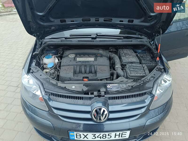 Хэтчбек Volkswagen Golf Plus 2006 в Городке