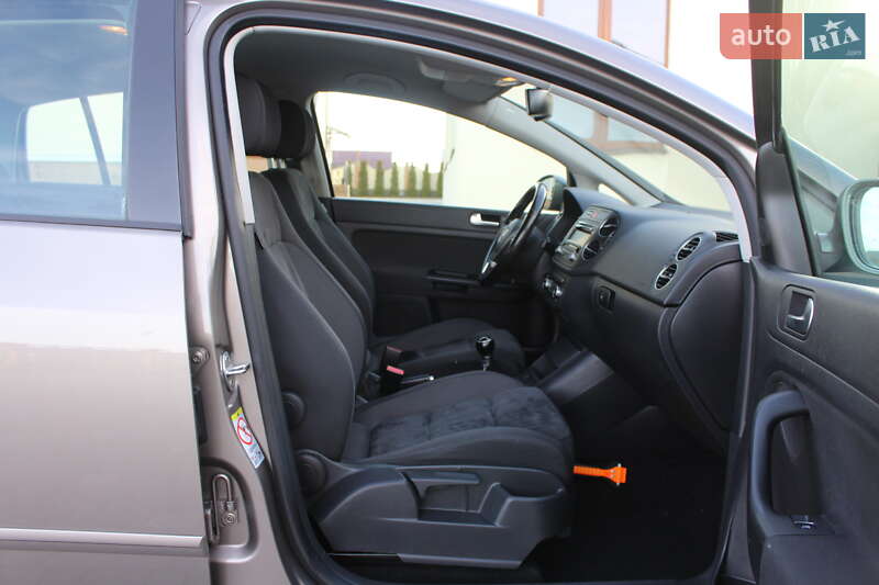 Хетчбек Volkswagen Golf Plus 2010 в Трускавці