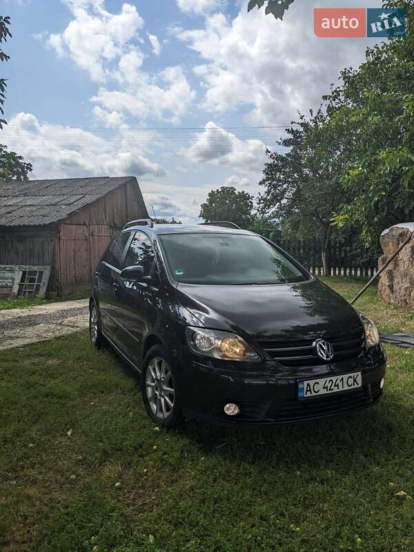 Хетчбек Volkswagen Golf Plus 2008 в Луцьку