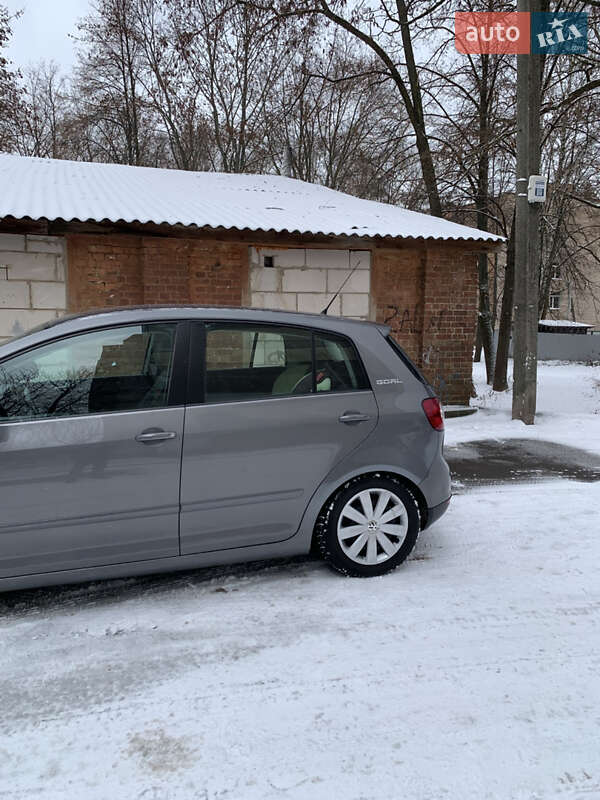 Хетчбек Volkswagen Golf Plus 2006 в Чернігові фото 5 Хетчбек Volkswagen Golf Plus 2006 в Чернігові