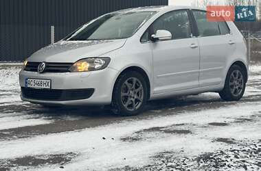 Хэтчбек Volkswagen Golf Plus 2009 в Нововолынске