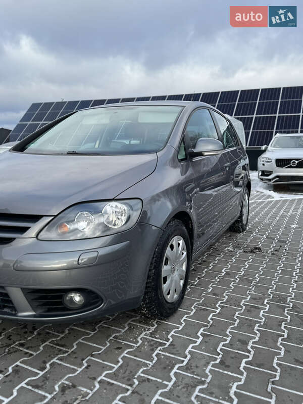 Хетчбек Volkswagen Golf Plus 2007 в Володимирі