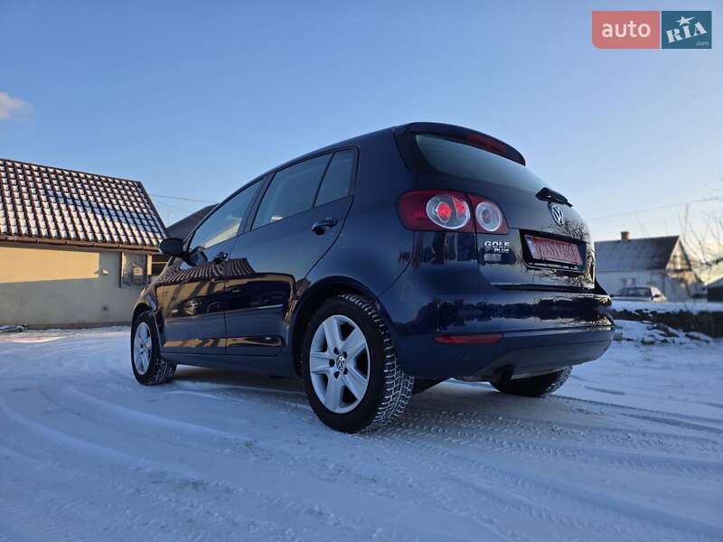 Хетчбек Volkswagen Golf Plus 2010 в Луцьку