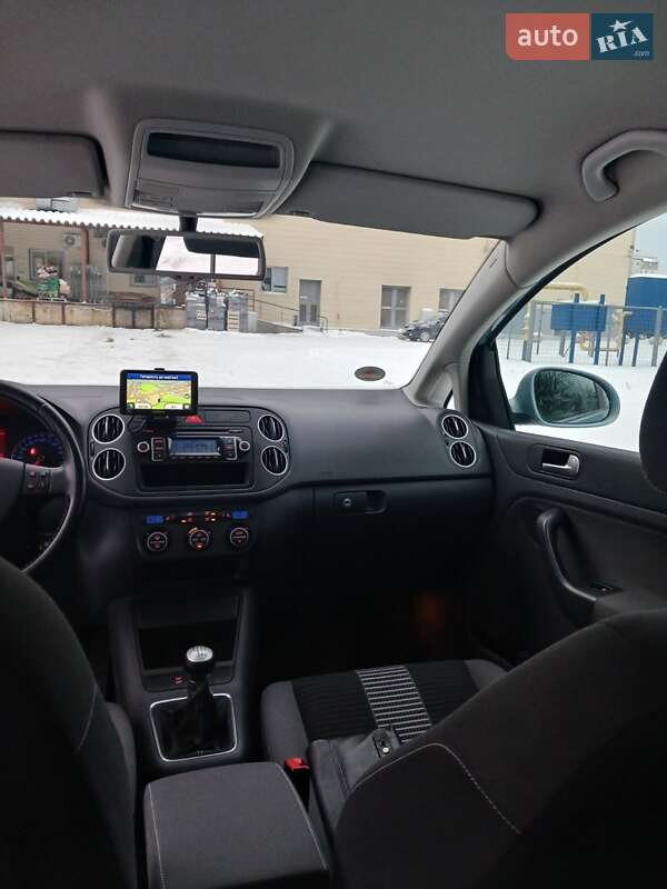 Хетчбек Volkswagen Golf Plus 2008 в Сумах