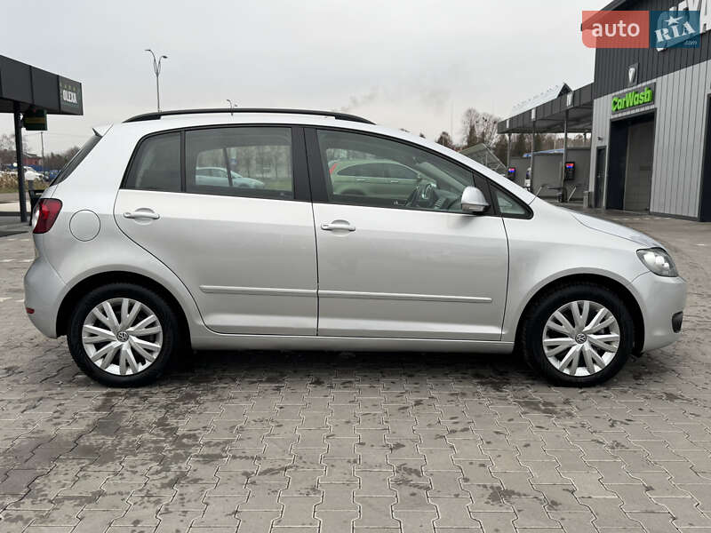 Хетчбек Volkswagen Golf Plus 2009 в Володимирі