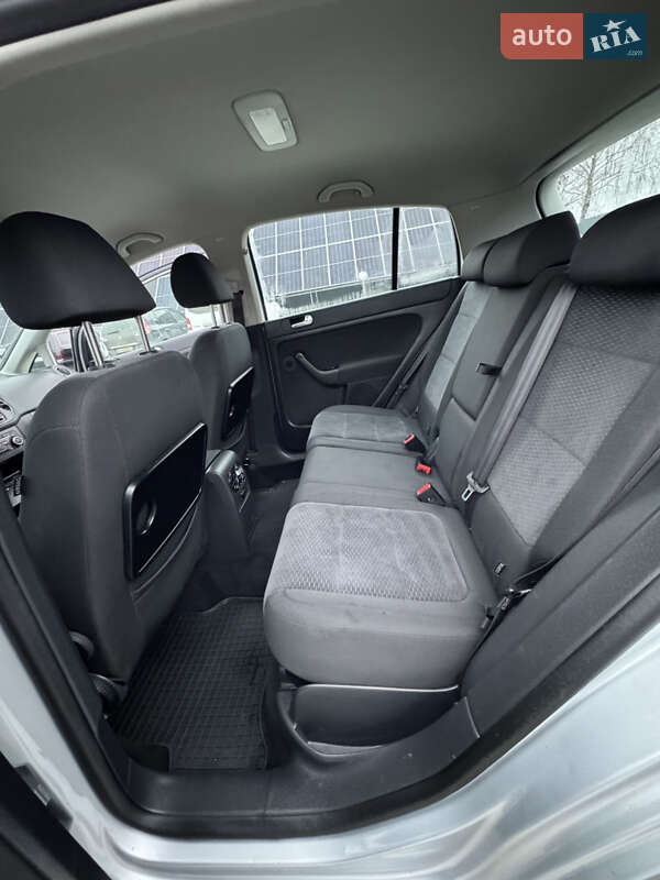 Хетчбек Volkswagen Golf Plus 2009 в Володимирі