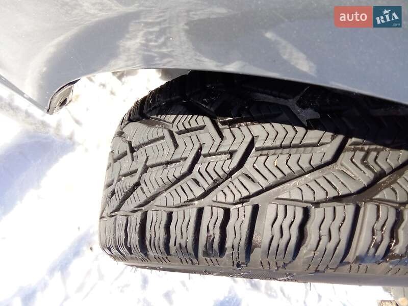 Хетчбек Volkswagen Golf Plus 2009 в Львові