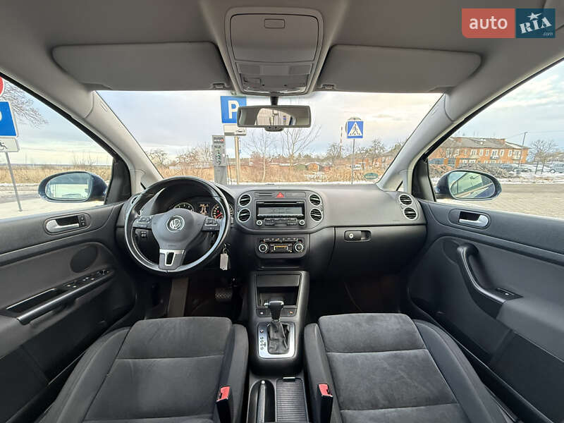 Хэтчбек Volkswagen Golf Plus 2009 в Владимире фото 2 Хэтчбек Volkswagen Golf Plus 2009 в Владимире