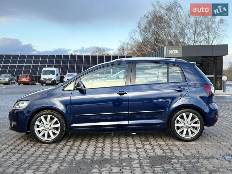 Хэтчбек Volkswagen Golf Plus 2009 в Владимире фото 17 Хэтчбек Volkswagen Golf Plus 2009 в Владимире