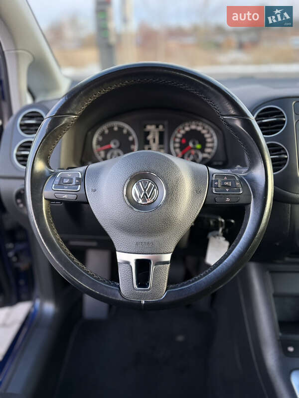 Хэтчбек Volkswagen Golf Plus 2009 в Владимире фото 71 Хэтчбек Volkswagen Golf Plus 2009 в Владимире