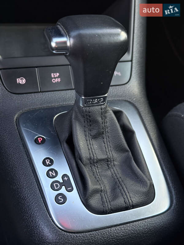 Хэтчбек Volkswagen Golf Plus 2009 в Владимире фото 80 Хэтчбек Volkswagen Golf Plus 2009 в Владимире