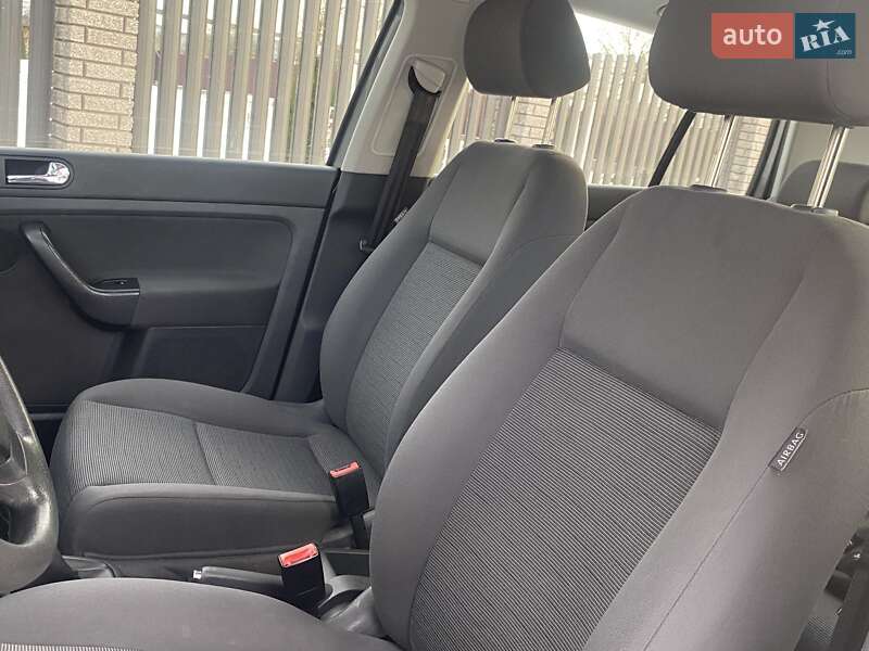 Хэтчбек Volkswagen Golf Plus 2006 в Вознесенске