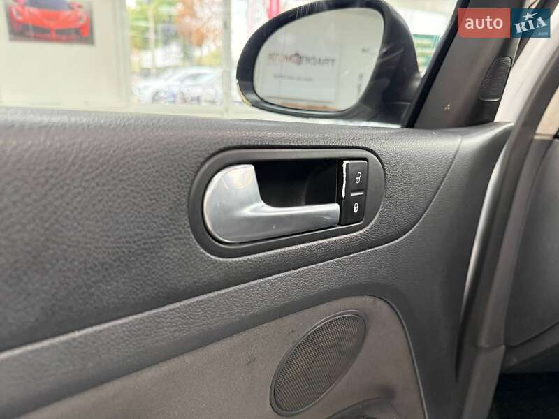 Хэтчбек Volkswagen Golf Plus 2007 в Киеве фото 18 Хэтчбек Volkswagen Golf Plus 2007 в Киеве