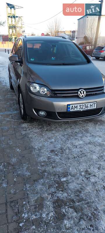 Хетчбек Volkswagen Golf Plus 2009 в Коростені фото 2 Хетчбек Volkswagen Golf Plus 2009 в Коростені