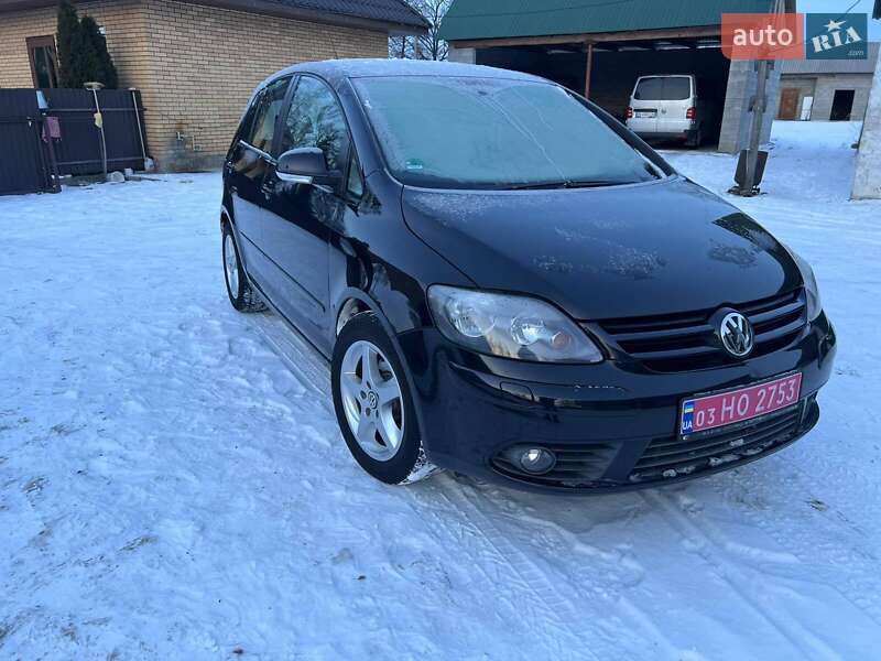 Хетчбек Volkswagen Golf Plus 2008 в Луцьку