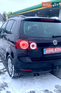 Хетчбек Volkswagen Golf Plus 2009 в Рівному