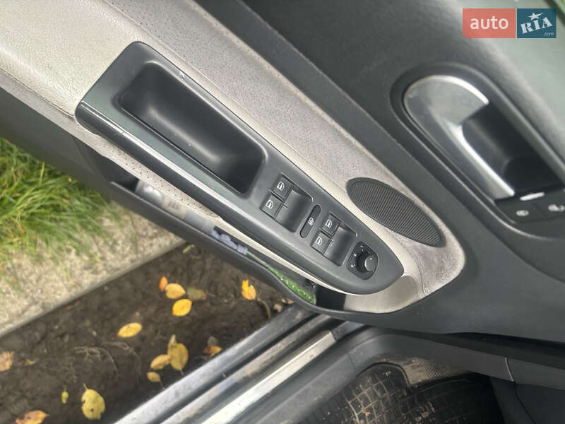 Хэтчбек Volkswagen Golf Plus 2008 в Бродах