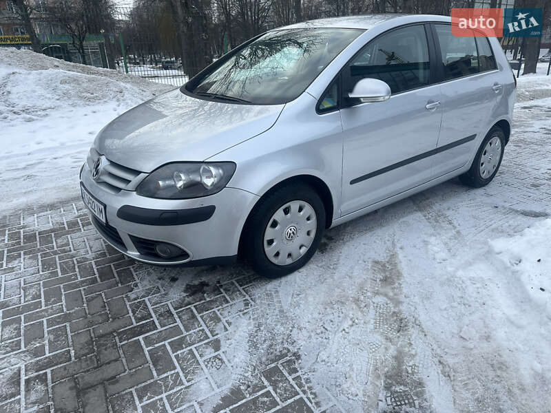 Хетчбек Volkswagen Golf Plus 2007 в Рівному