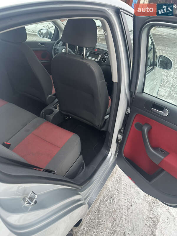 Хетчбек Volkswagen Golf Plus 2007 в Рівному