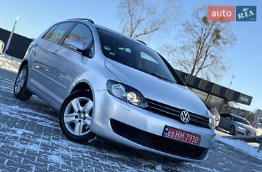 Хэтчбек Volkswagen Golf Plus 2009 в Владимире