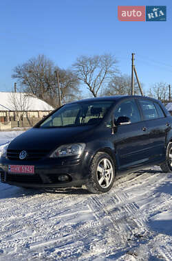 Хэтчбек Volkswagen Golf Plus 2006 в Луцке