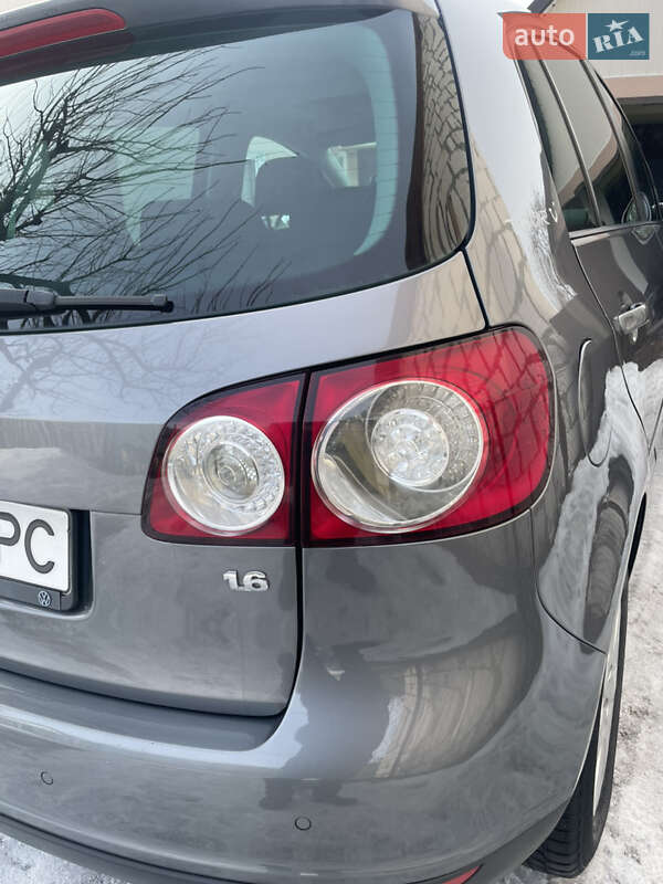 Хэтчбек Volkswagen Golf Plus 2007 в Василькове
