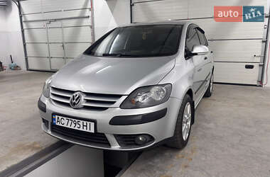 Хэтчбек Volkswagen Golf Plus 2005 в Ратным