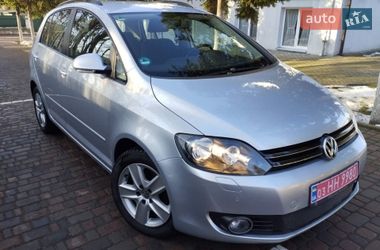 Хэтчбек Volkswagen Golf Plus 2009 в Дубно