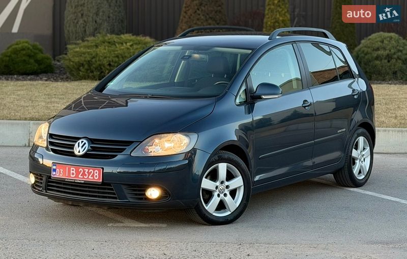 Хэтчбек Volkswagen Golf Plus 2008 в Запорожье
