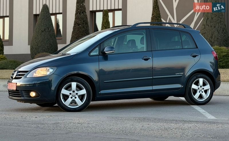 Хэтчбек Volkswagen Golf Plus 2008 в Запорожье