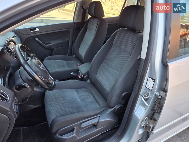 Хэтчбек Volkswagen Golf Plus 2009 в Хмельницком