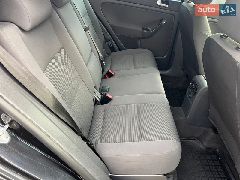 Хэтчбек Volkswagen Golf Plus 2005 в Могилев-Подольске