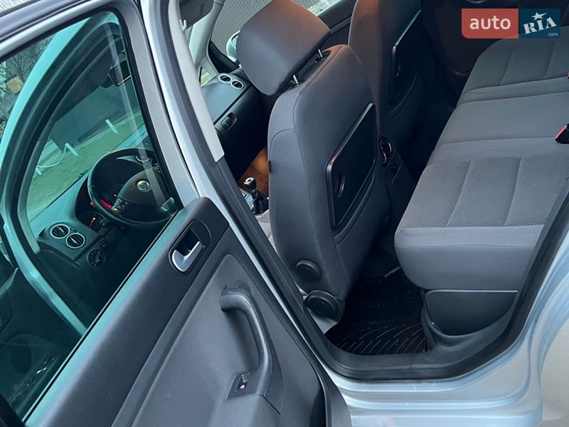 Хэтчбек Volkswagen Golf Plus 2005 в Ковеле