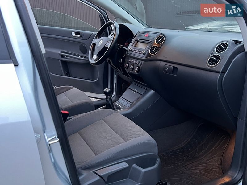 Хэтчбек Volkswagen Golf Plus 2005 в Ковеле