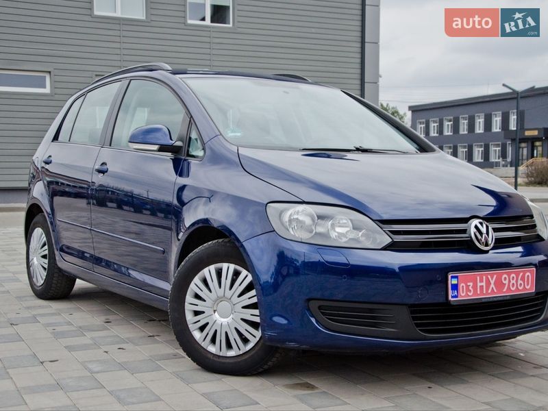 Хэтчбек Volkswagen Golf Plus 2010 в Сарнах