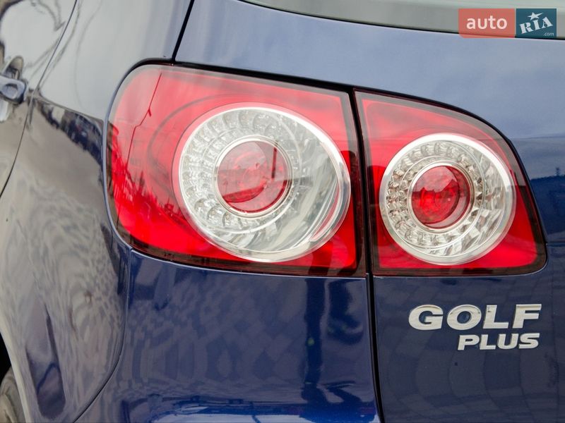 Хэтчбек Volkswagen Golf Plus 2010 в Сарнах