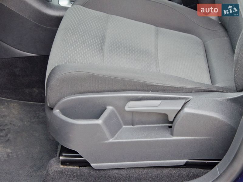 Хэтчбек Volkswagen Golf Plus 2010 в Сарнах